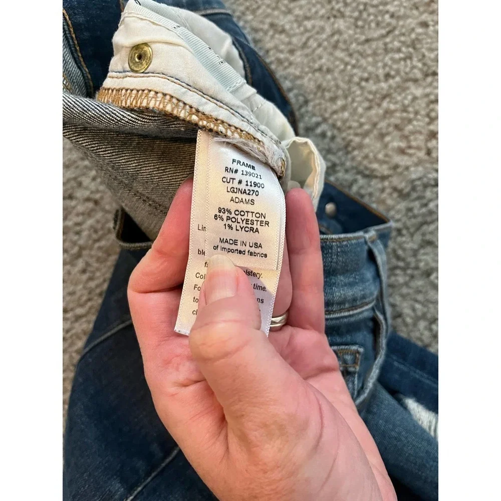 Frame me garçon mid rise distressed‎ jeans size 26